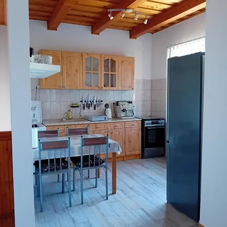 Kiraly Apartment Miskolc